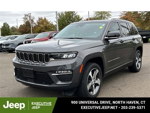 Used 2023 Jeep Grand Cherokee 4WD 4xe w/ Luxury Tech Group II image 5