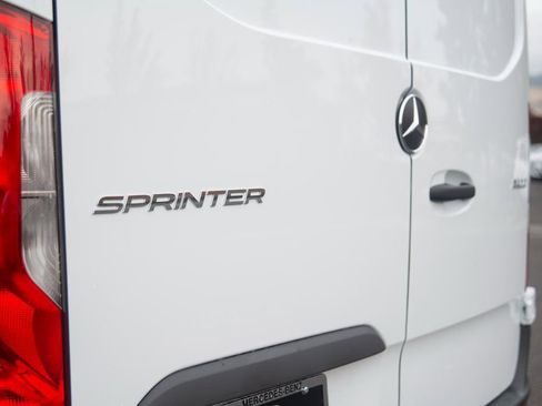 New 2025 Mercedes-Benz Sprinter 2500 image 17