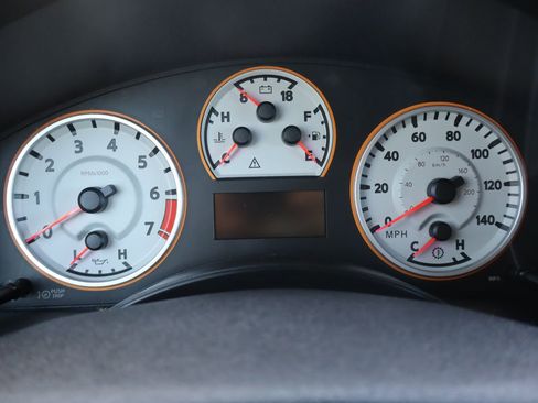 Used 2014 Nissan Titan PRO-4X image 31