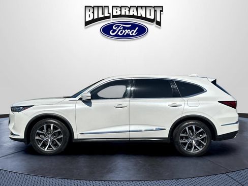 Used 2023 Acura MDX SH-AWD w/ Technology Package image 6