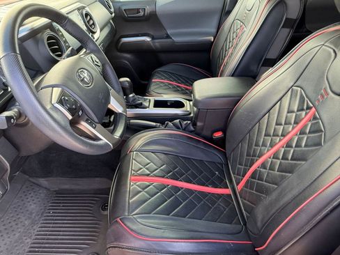 Certified 2023 Toyota Tacoma SR5 image 5