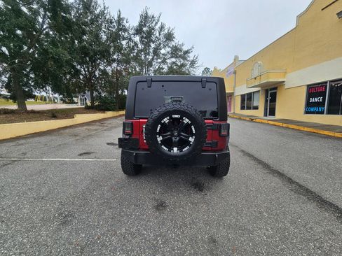 Used 2013 Jeep Wrangler Unlimited Sport w/ Connectivity Group image 15