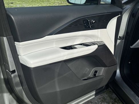 Certified 2025 Cadillac Lyriq Luxury RWD image 17