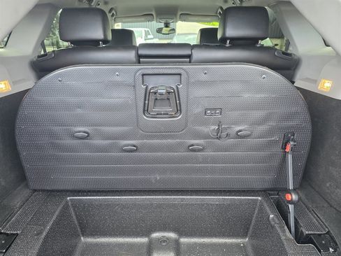 Used 2014 Cadillac SRX FWD image 7