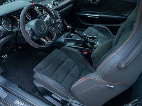 Used 2016 Ford Mustang Shelby GT350R w/ GT350R Equipment Group 920A image 5