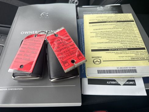 Used 2025 MAZDA CX-50 AWD 2.5 S w/ Weather Package image 17