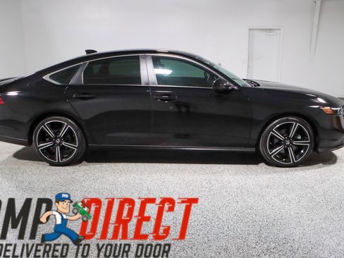 Used 2024 Honda Accord Sport image 6