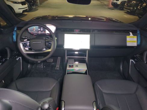 New 2026 Land Rover Range Rover Long Wheelbase SE AWD/4WD image 25