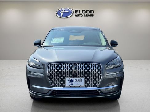 Used 2024 Lincoln Corsair AWD w/ Equipment Group 101A image 2