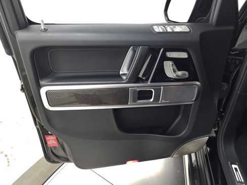 Used 2022 Mercedes-Benz G 550 image 13