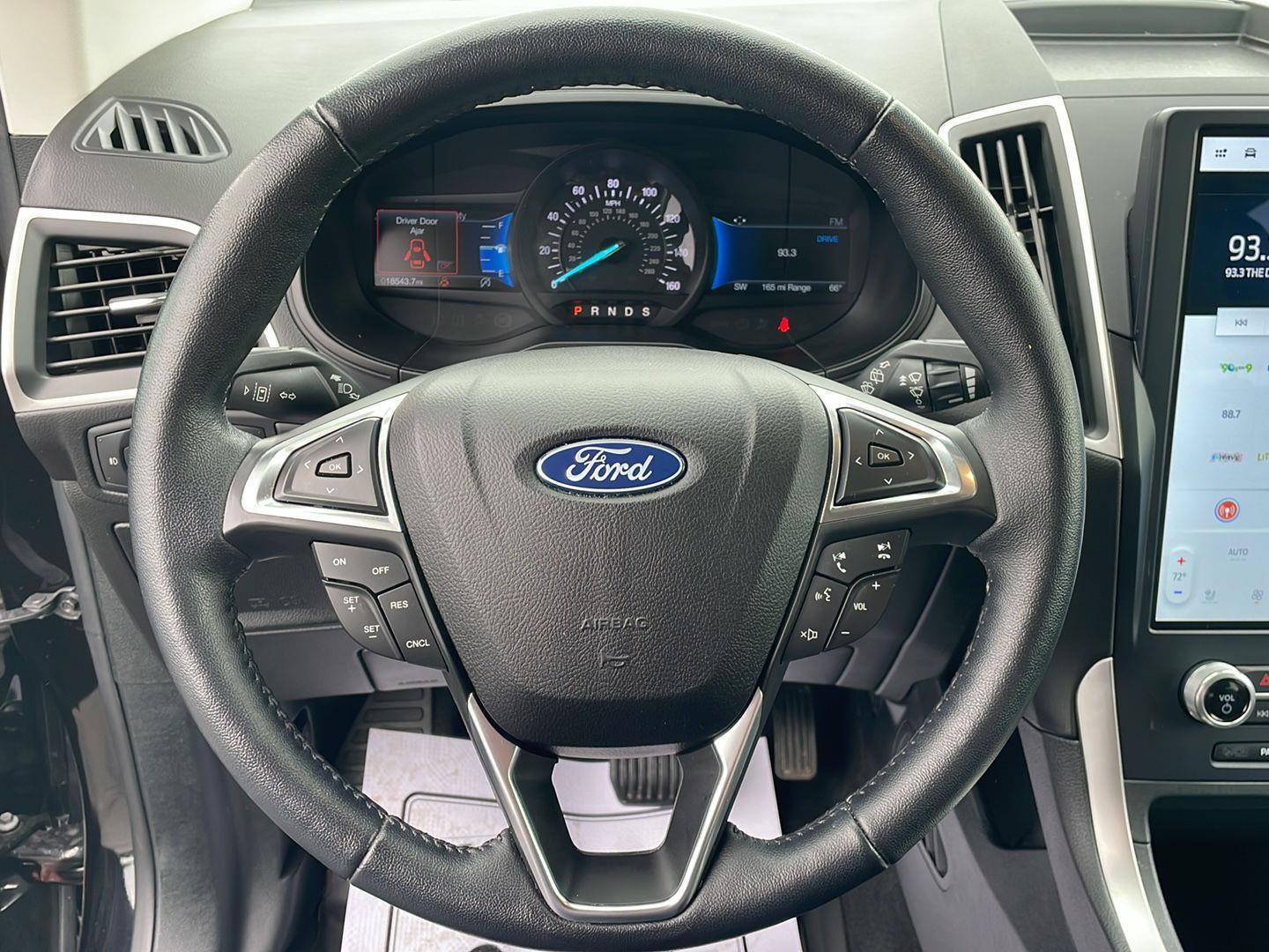 Used 2023 Ford Edge SEL w/ Convenience Package AWD/4WD image 13