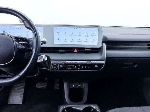 Used 2024 Hyundai Ioniq 5 SE RWD image 8