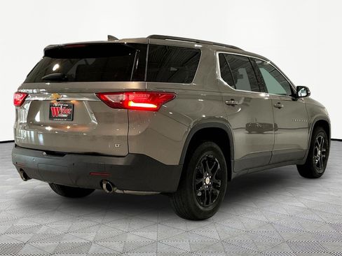 Used 2019 Chevrolet Traverse LT FWD image 6