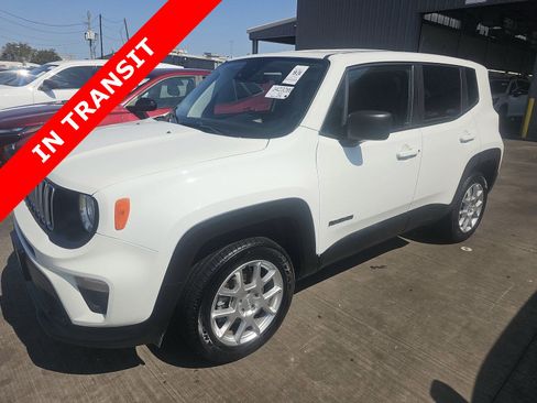 Used 2023 Jeep Renegade Latitude AWD/4WD image 1