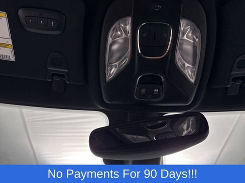 Used 2024 Jeep Compass Latitude w/ Sun and Sound Group AWD/4WD image 25
