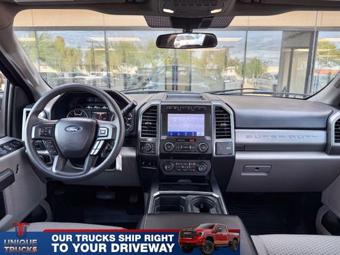 Used 2021 Ford F250 XLT w/ XLT Premium Package image 32