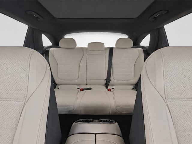 Used 2024 Mercedes-Benz GLC 300 4MATIC image 24