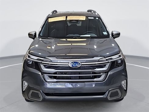 New 2025 Subaru Forester Limited image 2
