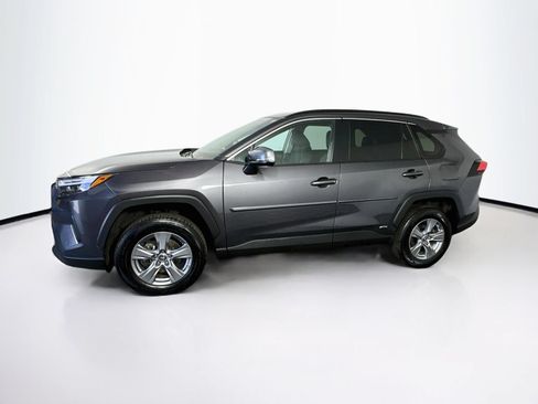 Certified 2024 Toyota RAV4 LE AWD/4WD image 4
