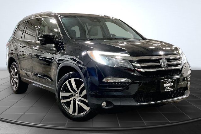 Used 2017 Honda Pilot Touring image 14