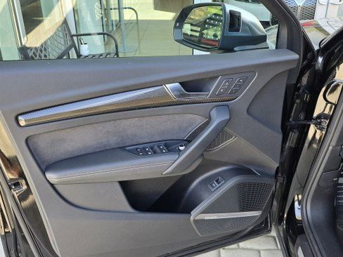 Used 2023 Audi SQ5 Premium Plus w/ Premium Plus Package image 16