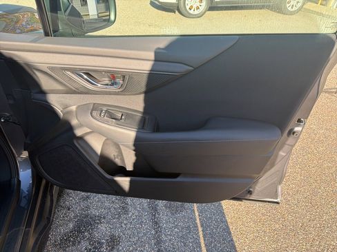Used 2024 Subaru Outback Premium w/ Popular Package #1A image 23