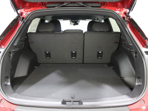 New 2026 Chevrolet Equinox EV LT image 27