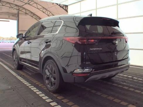 Used 2021 Kia Sportage S image 2