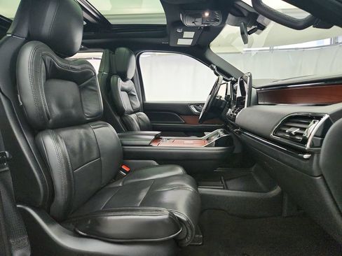 Used 2020 Lincoln Navigator L Reserve w/ Equipment Group 208A Reserve AWD/4WD image 35