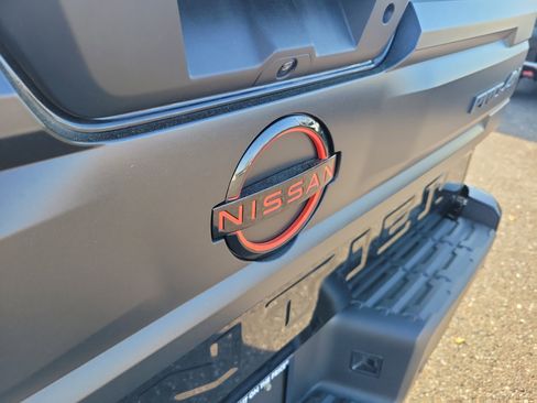New 2026 Nissan Frontier PRO-4X w/ Tow Package AWD/4WD image 8
