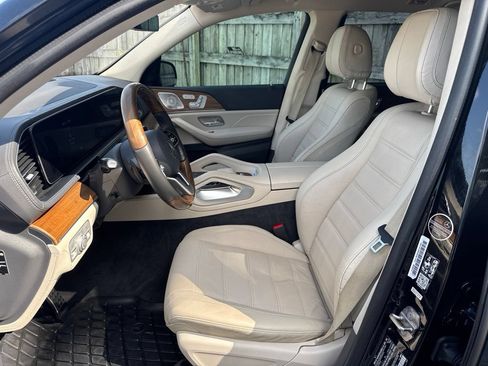 Used 2020 Mercedes-Benz GLS 580 4MATIC image 15