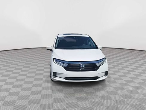 Used 2024 Honda Odyssey EX-L image 3