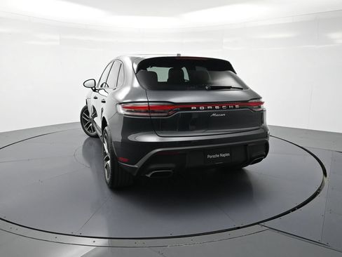 Certified 2026 Porsche Macan AWD/4WD image 27