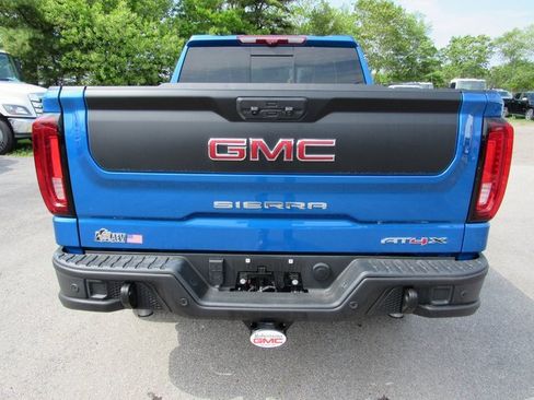 Certified 2024 GMC Sierra 1500 AT4X w/ AT4X AEV Edition image 3