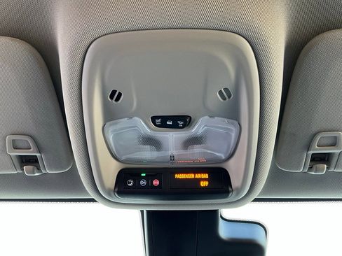 Used 2025 Buick Encore GX Preferred image 15