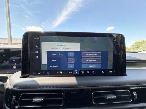New 2026 Lincoln Aviator AWD image 19