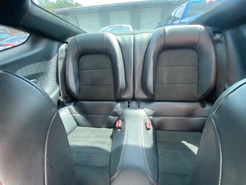 Used 2018 Ford Mustang Premium w/ Equipment Group 201A image 21