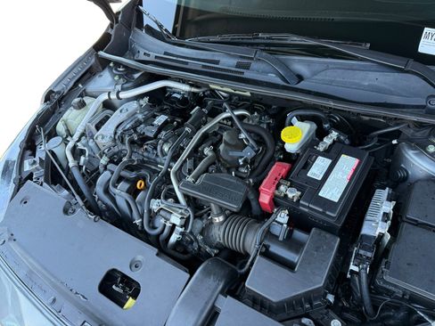 Used 2021 Nissan Sentra SV FWD image 12