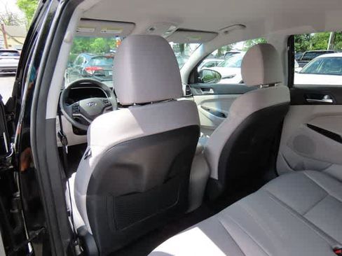 Used 2020 Hyundai Tucson Value AWD/4WD image 15