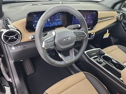 New 2026 Chevrolet Equinox ACTIV w/ Convenience Package III image 23