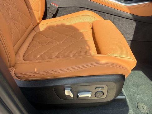 Used 2024 BMW X5 sDrive40i w/ Parking Assistance Package RWD image 18