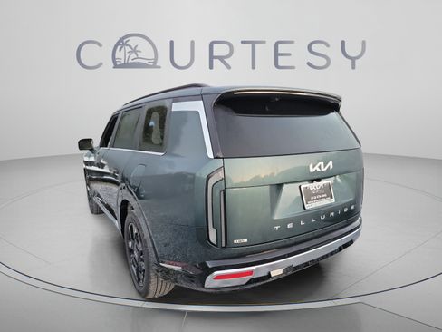 New 2027 Kia Telluride SX Prestige w/ Towing Package AWD/4WD image 2