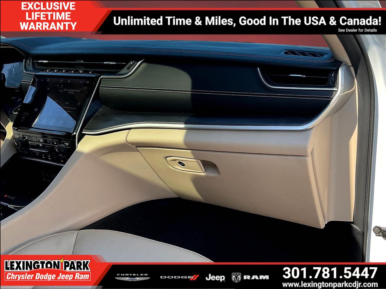Used 2021 Jeep Grand Cherokee L Limited AWD/4WD image 26
