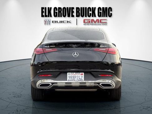 Used 2025 Mercedes-Benz GLC 300 4MATIC image 5