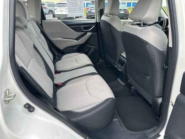 Used 2022 Subaru Forester AWD/4WD image 10