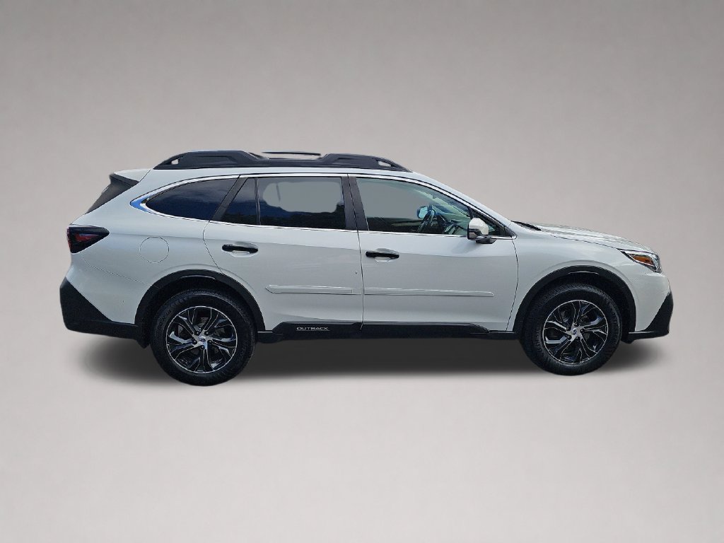 Used 2022 Subaru Outback Limited XT AWD/4WD image 3