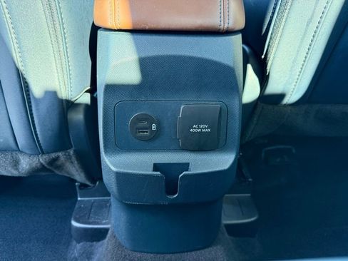 Used 2023 Ford Maverick Lariat w/ Lariat Luxury Package image 30