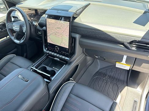 New 2026 GMC Yukon XL AT4 Ultimate w/ LPO, Floor Liner Package AWD/4WD image 31