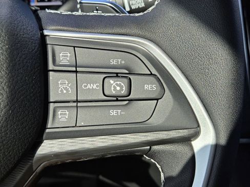 New 2025 Jeep Grand Cherokee Laredo X w/ MOPAR Finishing Package image 27