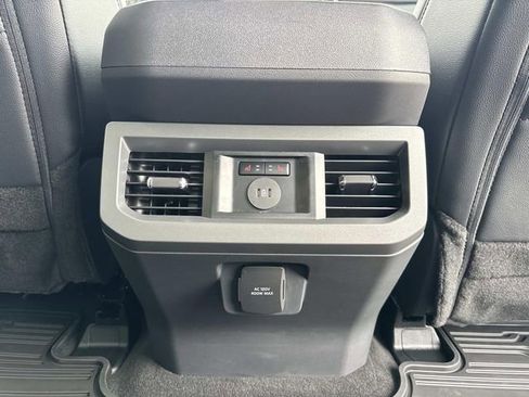 New 2026 Ford F350 Lariat w/ Black Appearance Package image 15